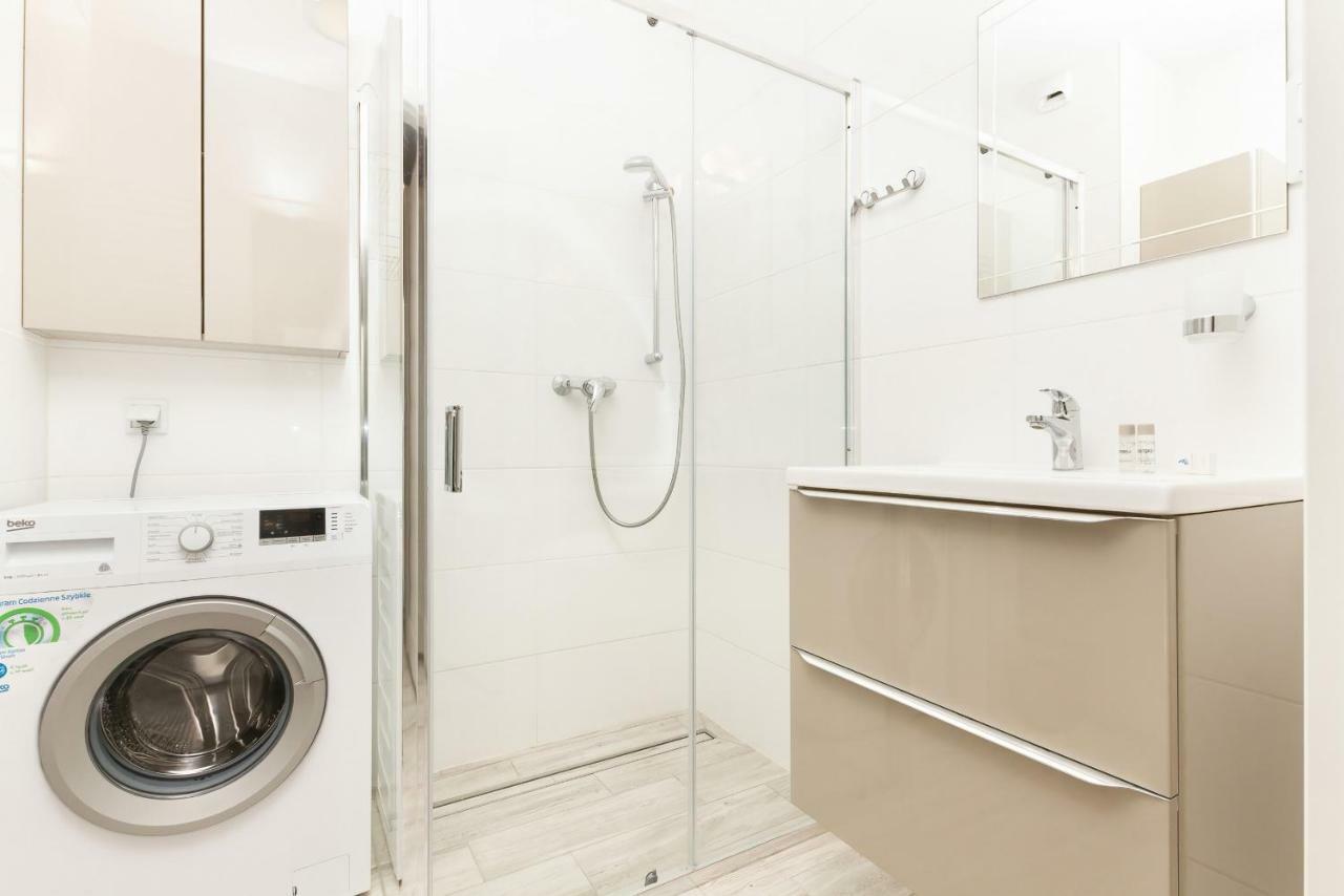 Apartments Zajezdnia Wrzeszcz Gdansk Grudziadzka By Noclegi Renters 외부 사진