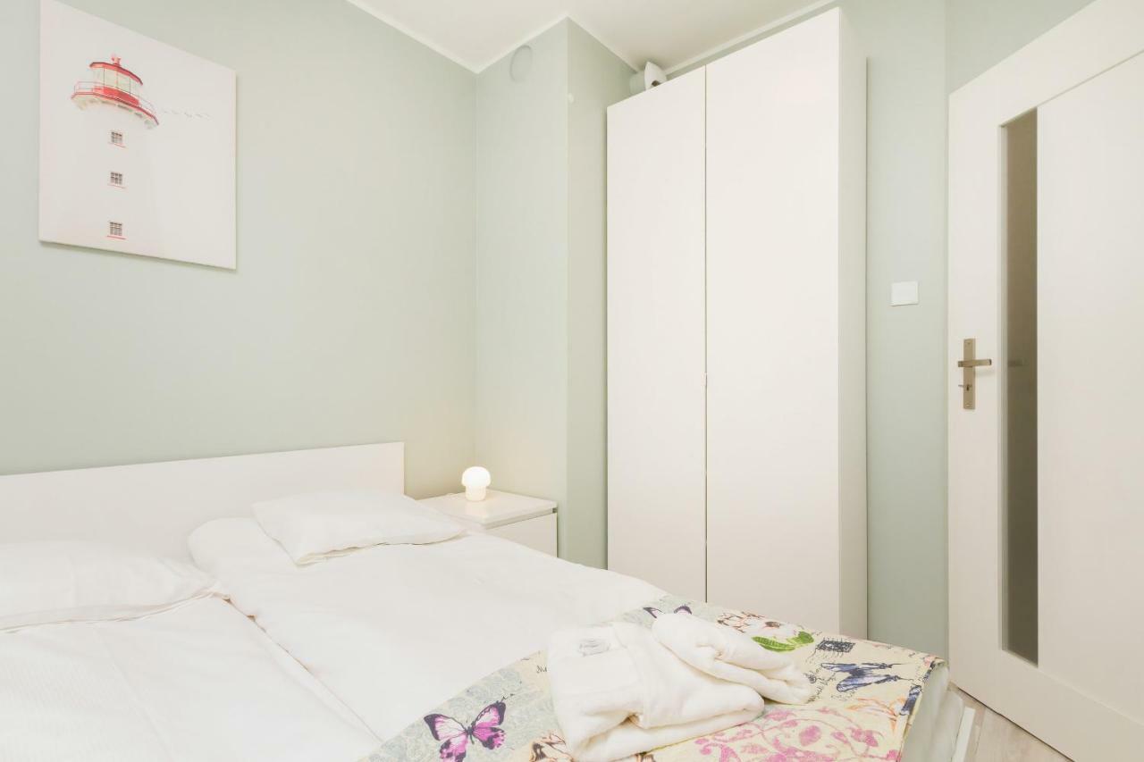 Apartments Zajezdnia Wrzeszcz Gdansk Grudziadzka By Noclegi Renters 외부 사진